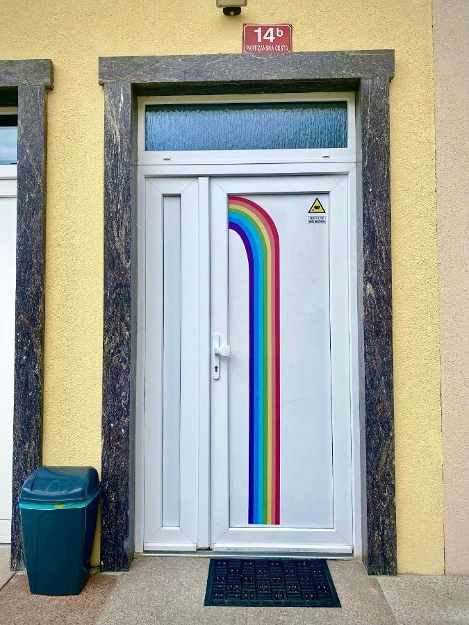 Rainbow House Rooms Maribor Kültér fotó